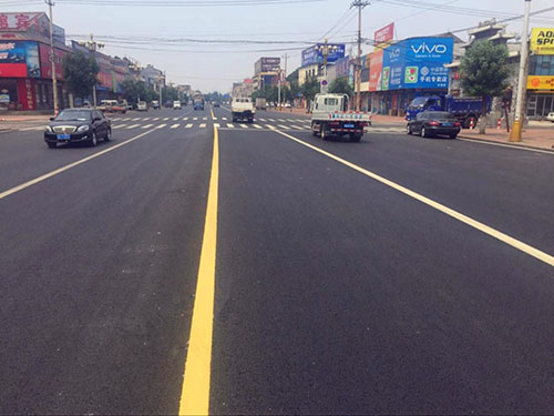 <h3>回轉(zhuǎn)平搖篩</h3>